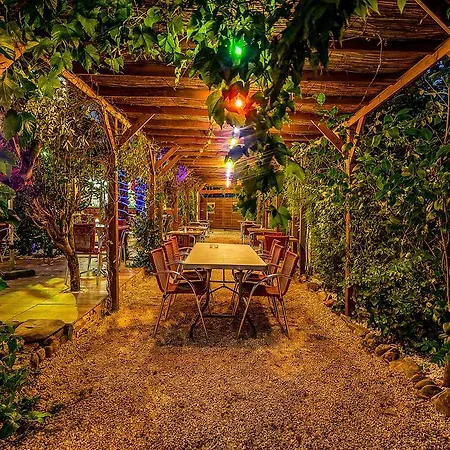 Restaurant Atipyc 2* Marssac-sur-Tarn
