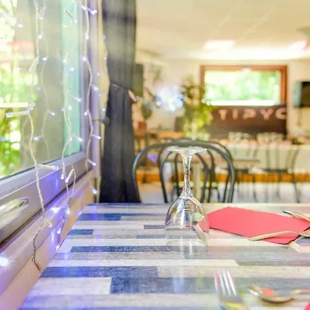 Hotel Restaurant Atipyc Marssac-sur-Tarn